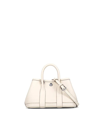 Léonore Paris Tote Bag